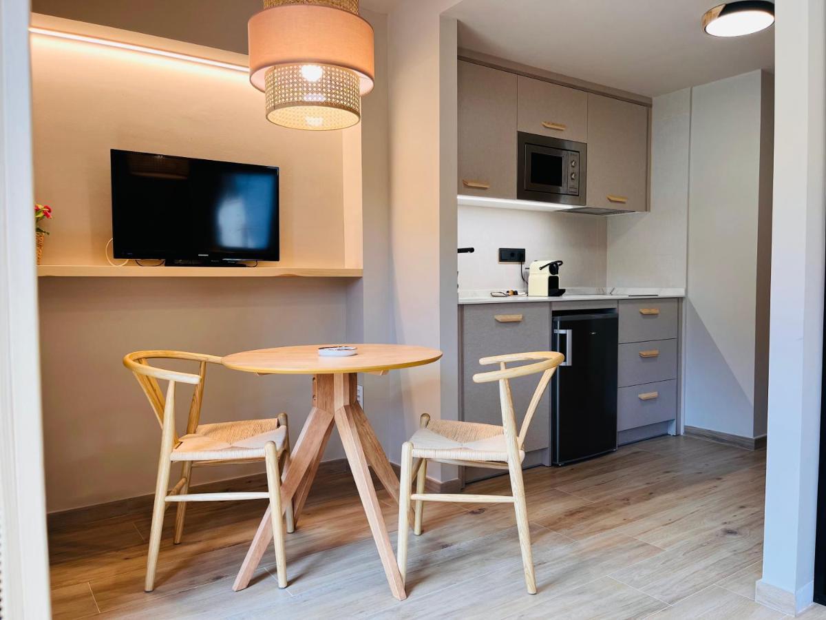 Hotel Boutique Mediodia & Apartments (Adults Only) بلان المظهر الخارجي الصورة